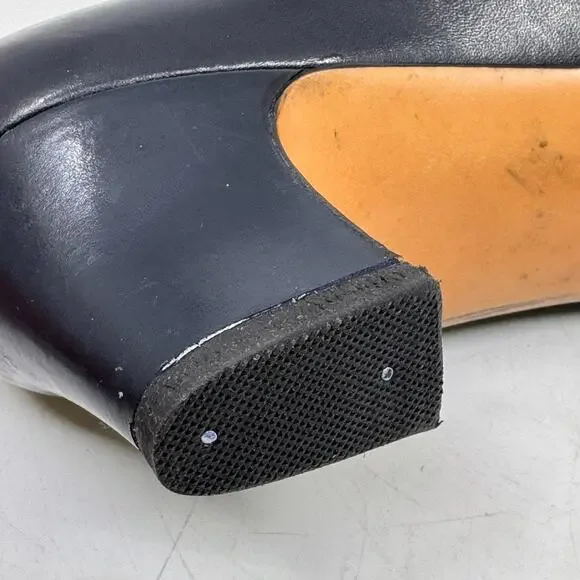 Vintage Salvatore Ferragamo Gold Buckle Low Pumps - Picture 7 of 12